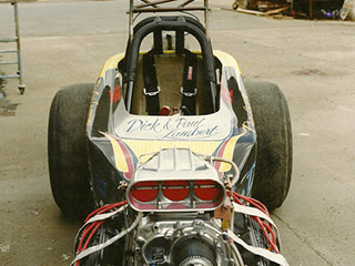 customisation d'un dragster à Douai dans le Nord